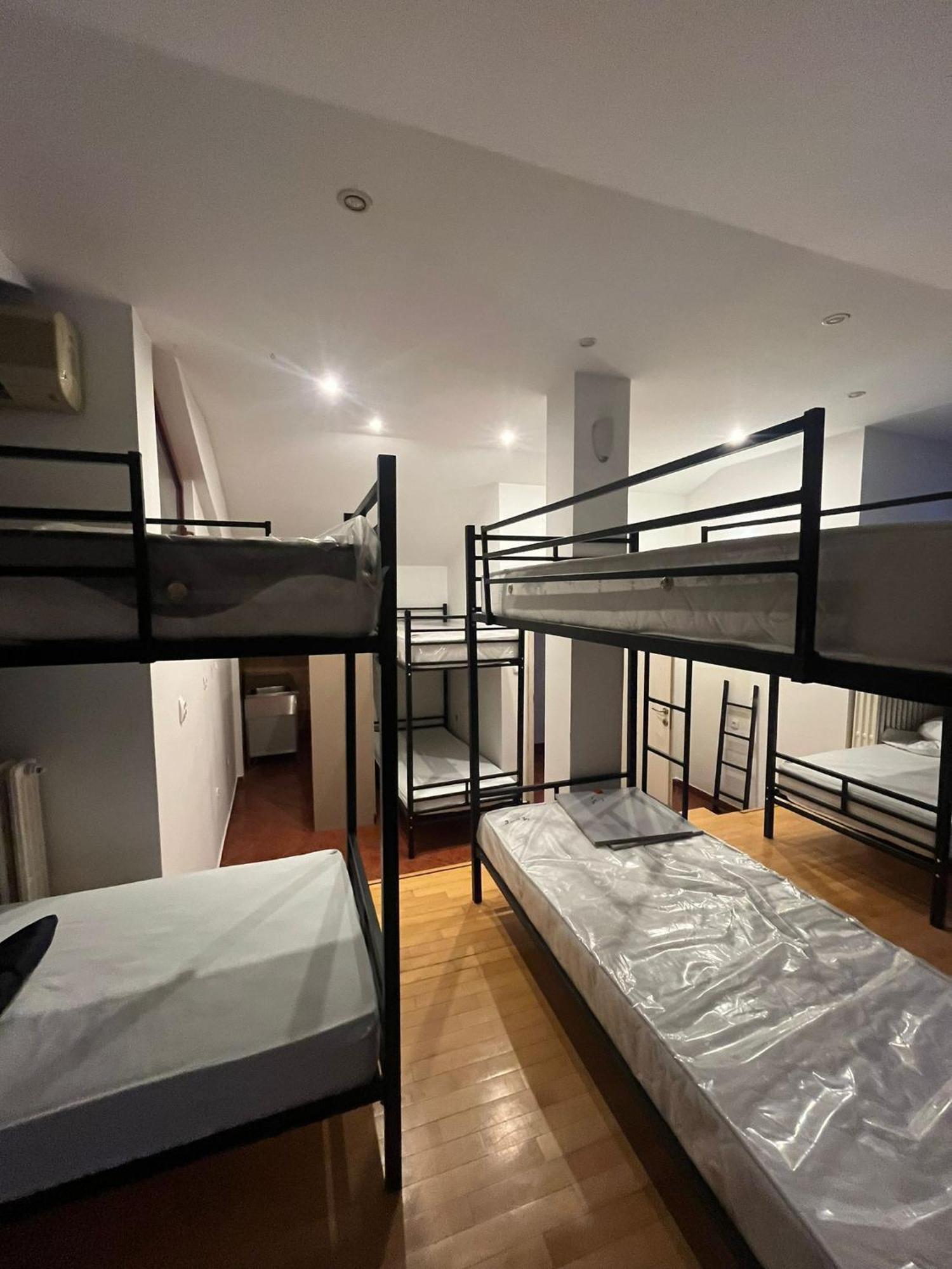 Blue Orange Hostel Skopje Ngoại thất bức ảnh