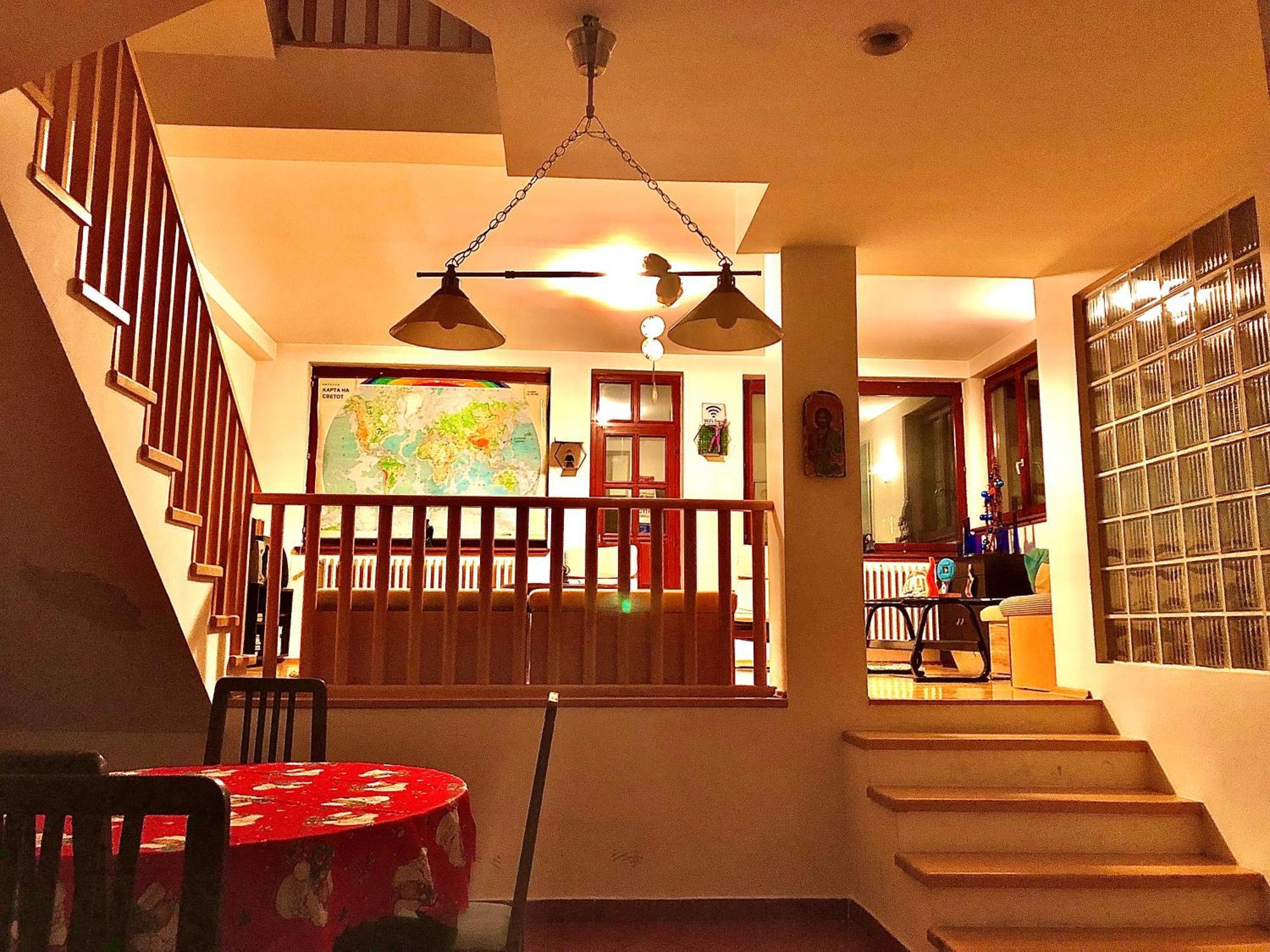 Blue Orange Hostel Skopje Ngoại thất bức ảnh